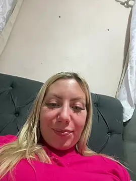 Alana_sc live cam, Brazil, Average, Blonde, Blue - EroticFlix