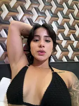 Ale_Lewis live cam, Colombia, Athletic, Black, Brown - EroticFlix