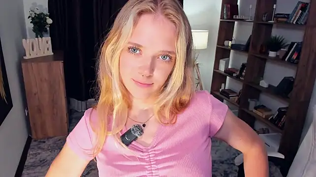 AleneHayek live cam, Athletic, Blonde, Blue, Big Tits - EroticFlix
