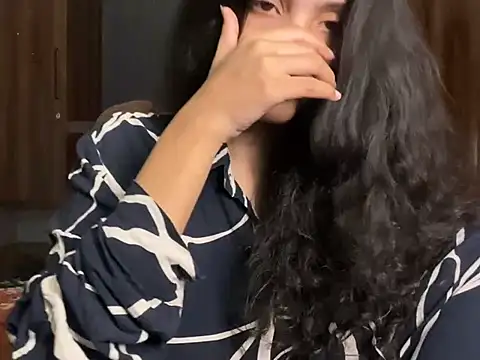 Anaya77 live cam, India, Thin - EroticFlix