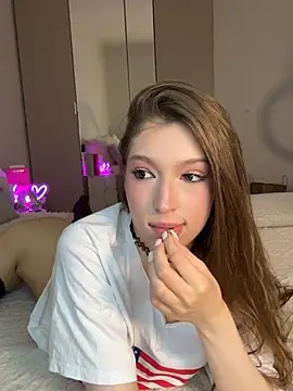AngelLeeen live cam, Thin, Black, Brown - EroticFlix