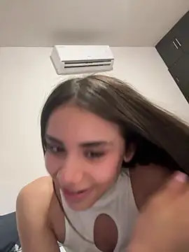 Ariovalle live cam, Thin - EroticFlix
