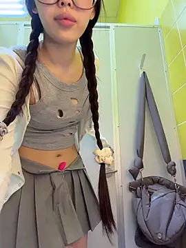 Asian_Asami live cam, Average, Black, Brown, Big Ass - EroticFlix
