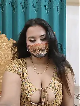 Beauty_Queen_Soniya live cam, Curvy, Brown, Brown, Big Ass - EroticFlix