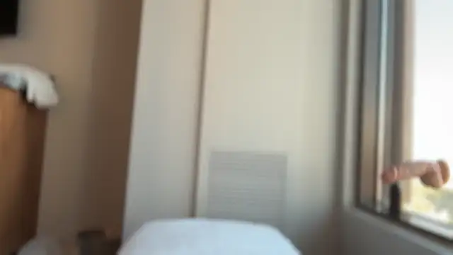BlondeMilf82 live cam, Canada, Average, Blonde, Green - EroticFlix