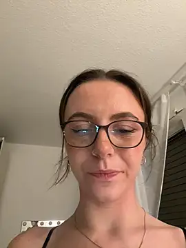 Cherry-Bean live cam, Germany, Thin - EroticFlix