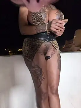 DarkDea live cam, Average, Black, Black, Big Cock - EroticFlix