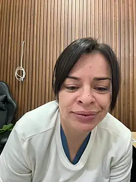 Dr_Nathalia_28 live cam, Colombia, Average, Brown, Hazel - EroticFlix