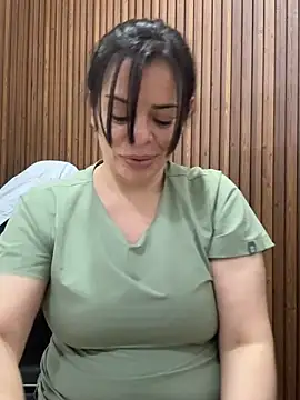 Dr_Nathalia_28 live cam, Colombia, Average, Brown, Hazel - EroticFlix