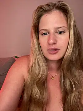 Ellieblessom live cam, Germany, Curvy, Blonde, Blue - EroticFlix