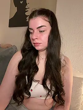EllyNora live cam, Germany, Average, Other, Blue - EroticFlix