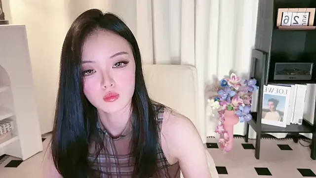 Fairy-HF live cam, Thin, Brown, Black, Big Tits - EroticFlix