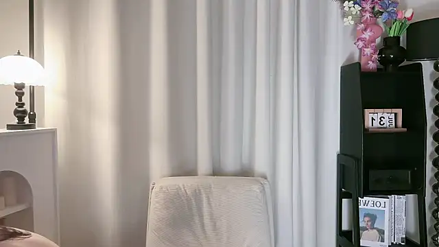Fairy-HF live cam, Thin, Brown, Black, Big Tits - EroticFlix