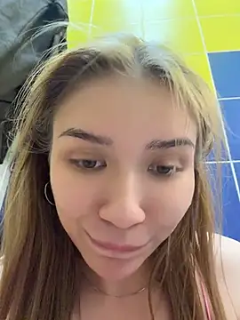 FlashTitsRoyal live cam, Thin, Red, Blue, Big Ass - EroticFlix