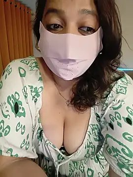 Girlsdaddy69 live cam, India, Curvy, Brown, Black - EroticFlix