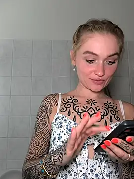 Goldi159 live cam, Average, Blonde, Blue, Big Ass - EroticFlix
