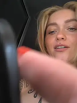 Goldi159 live cam, Average, Blonde, Blue, Big Ass - EroticFlix