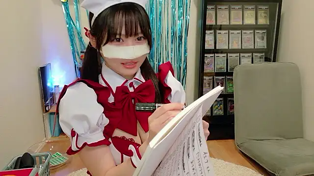 HIKARI_x0 live cam, Average, Brown - EroticFlix