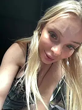 HannaXLove live cam, France, Athletic, Blonde, Brown - EroticFlix