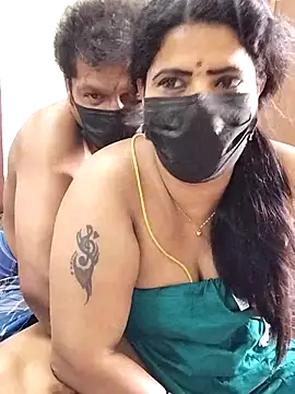 Honey-Couples live cam, Average, Brown, Black, Big Ass - EroticFlix