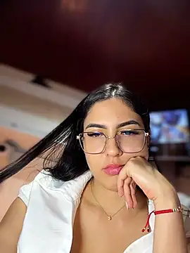I_AM_SOPHIE_ live cam, Average, Black, Hazel, Big Ass - EroticFlix