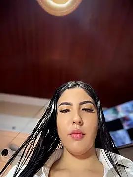 I_AM_SOPHIE_ live cam, Average, Black, Hazel, Big Ass - EroticFlix