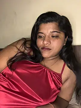 Kitttooo live cam, India, Brown, Black, Big Ass - EroticFlix