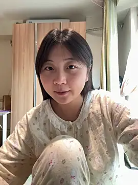 LXR77887 live cam, Thin - EroticFlix
