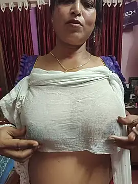 Little-Roshni live cam, Thin, Other, Black, Big Ass - EroticFlix