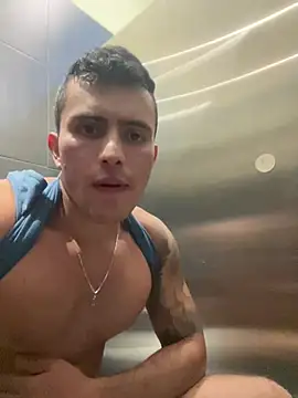 LucasJewely live cam, Athletic, Black, Hazel, Big Ass - EroticFlix