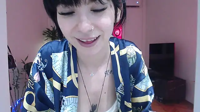 Marley_Queen live cam, GR, Thin, Brown, Brown - EroticFlix
