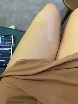 Meii-meyy live cam, Average, Brown, Black, Big Ass - EroticFlix