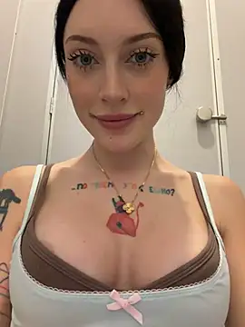 Melissa_crazy live cam, Thin, Black, Blue, Big Tits - EroticFlix