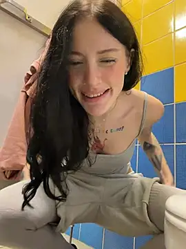Melissa_crazy live cam, Thin, Black, Blue, Big Tits - EroticFlix