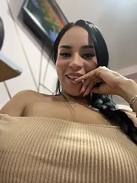 Naatalia live cam, Colombia, Average, Brown, Brown - EroticFlix