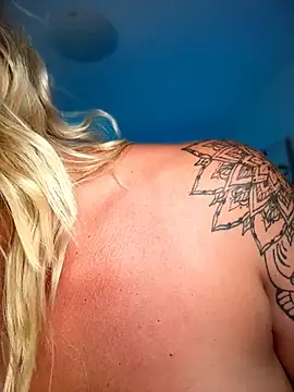 NastyMilf_ live cam, Sweden, Curvy, Blonde, Brown - EroticFlix