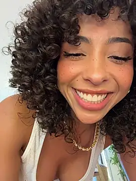 OSHUN_ live cam, Colombia, Athletic, Other, Brown - EroticFlix