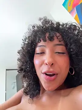 OSHUN_ live cam, Colombia, Athletic, Other, Brown - EroticFlix
