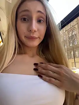 Pink_Kiss live cam, Thin, Blonde, Brown, Shaven - EroticFlix
