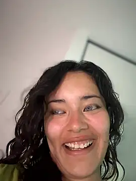 Risky_Workouts live cam, Sweden, Curvy, Black, Grey - EroticFlix