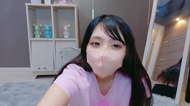 Runa-nn live cam, Japan, Average - EroticFlix