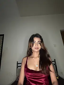 STRIP_GLOW live cam, India, Average - EroticFlix