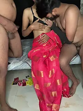 Sassywildcouple_ live cam, India, Thin, Brown, Black - EroticFlix