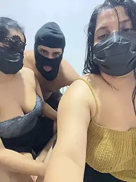 Savi-SL live cam, Average, Black, Black, Big Ass - EroticFlix
