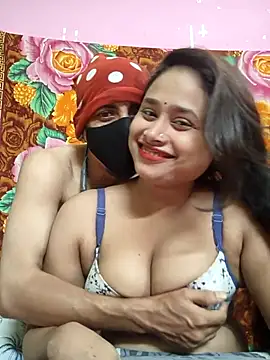 Seducing_couple live cam, Average - EroticFlix
