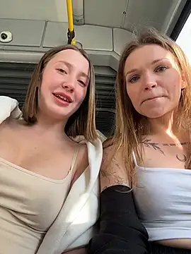 StreetSquirt live cam, Russia, Athletic, Blonde, Blue - EroticFlix