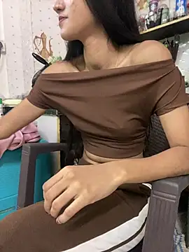 ToFabForYou live cam, Thin, Blonde, Brown - EroticFlix
