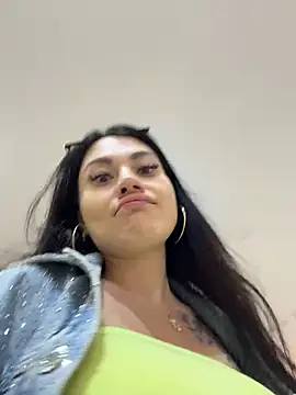 Wet__Bunny live cam, Ukraine, Athletic, Black, Hazel - EroticFlix