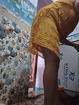 Yadav_Simran live cam, Thin, Brown, Black, Big Ass - EroticFlix