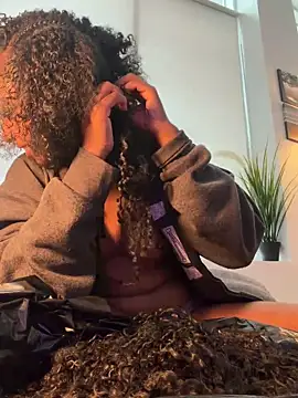 Your_Paris live cam, Canada, Average, Brown, Brown - EroticFlix